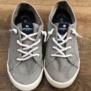 Women’s size 7 Sperry shoes